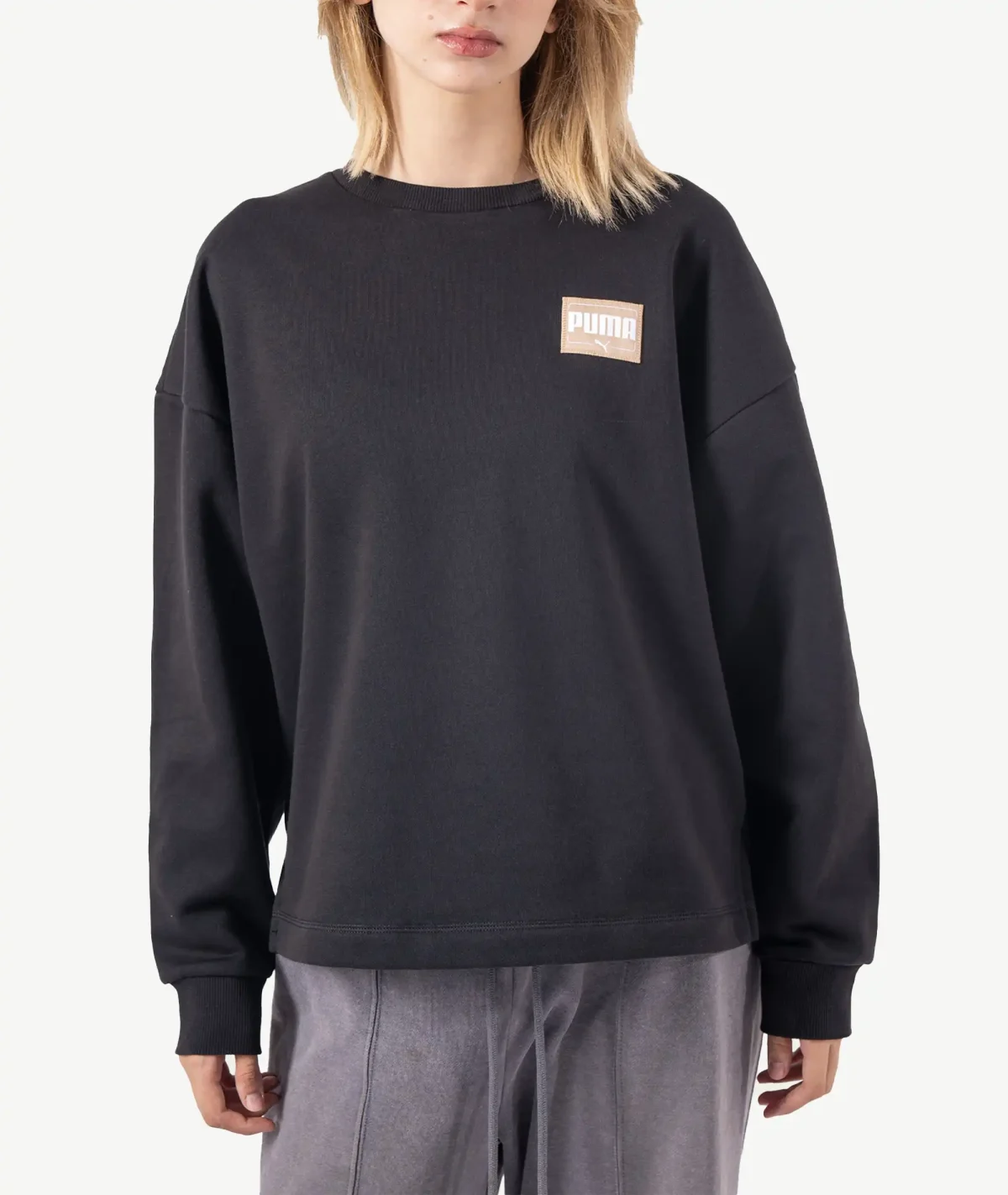 E-213038003-003_A Sweatshirt PUMA Femme Noire – Image 1